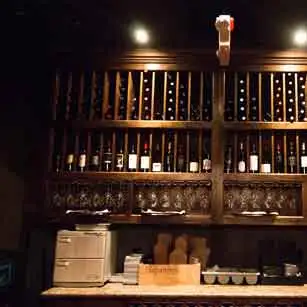 ./images/gallery/wine_thumb.webp